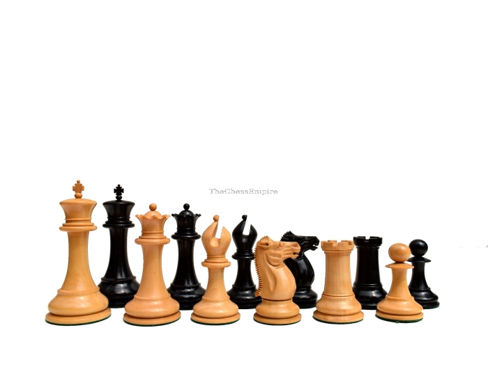 The Collectors Series Chess Pieces<br> Boxwood & Ebony 
