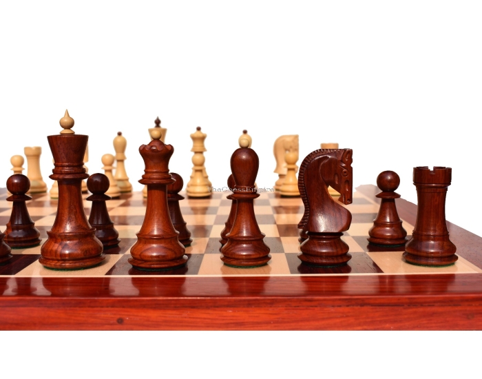 Zagreb 59 Series Chess Set <br> Boxwood & Padauk <br> 3.9" King with 2" Square Chess Board 