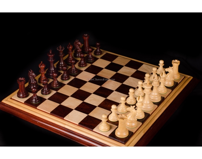 The Kings Crown Series Chess Set <br> Boxwood & Padauk <br> 4.25" King with 2.25" Square Chess Board