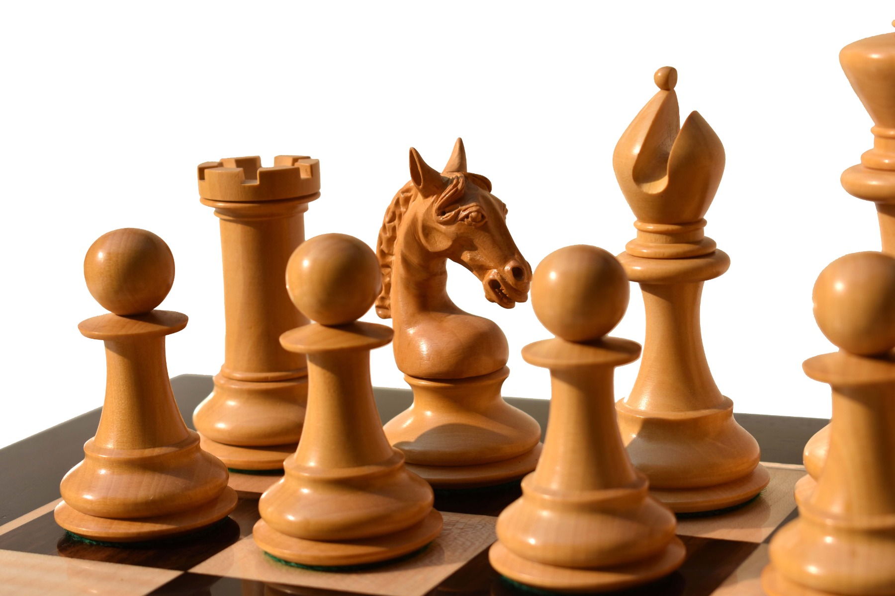 The sheffield Series chess pieces Boxwood & Padauk 4.4 King