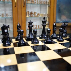 Antarctica Series Chess Pieces Boxwood & Ebony 4" King-3030