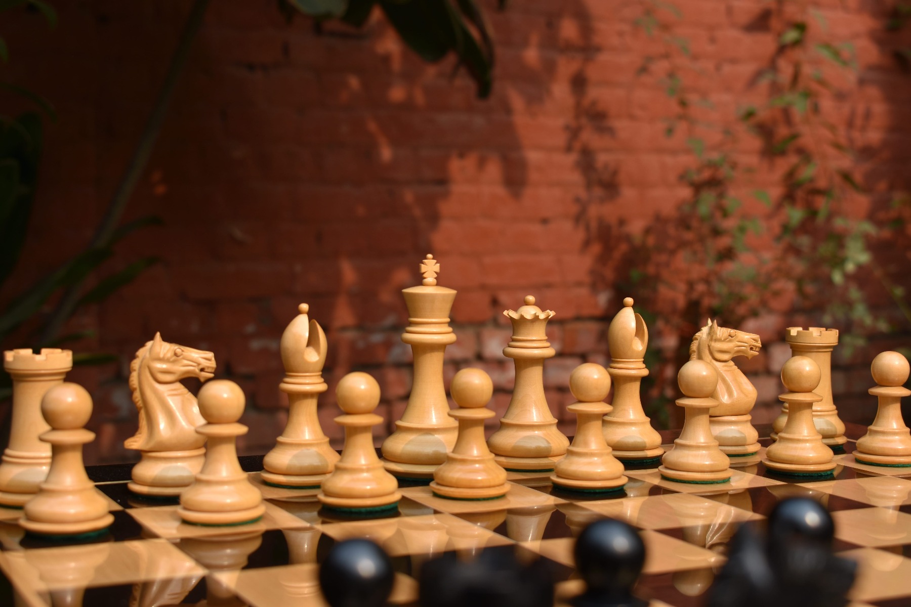 centurion_series_chessmen_ebony_12__1_2