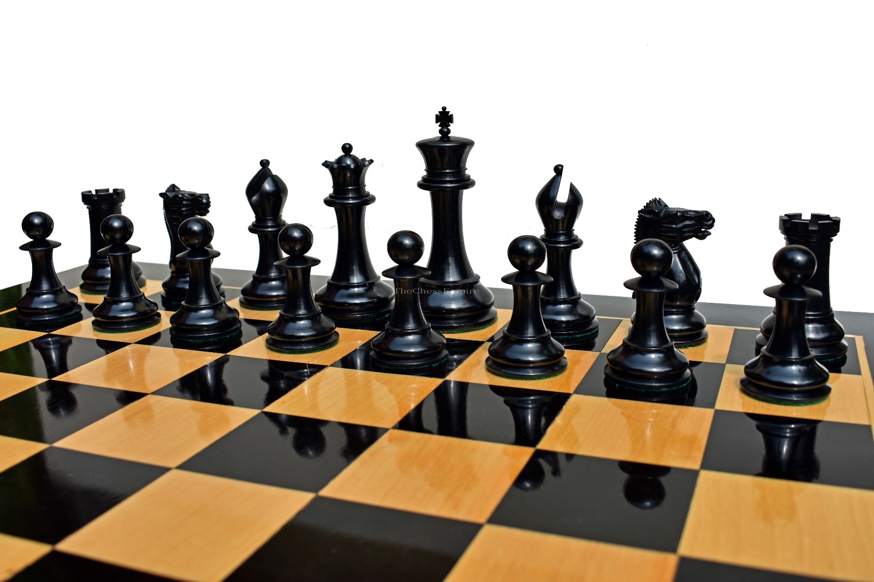 collectors_series_staunton_chess_pieces_4.4_ebony_1_