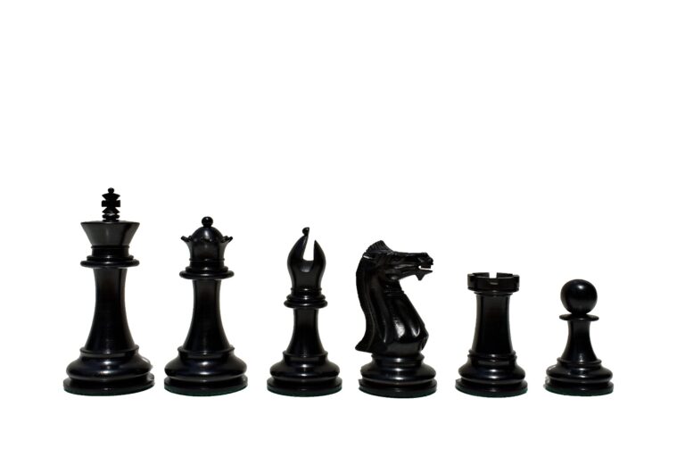 Boxwood / Ebony