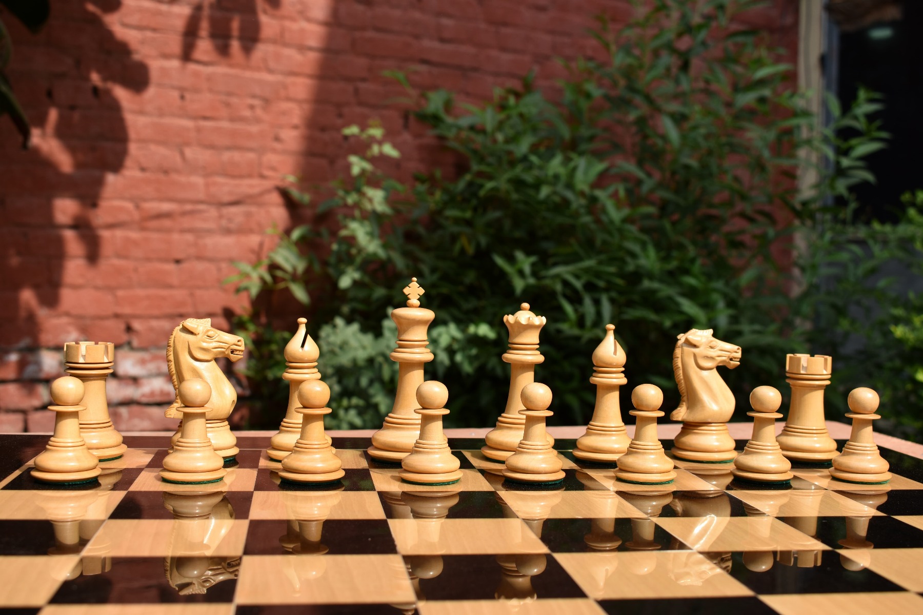madrid_series_rosewood_chess_pieces_3__1