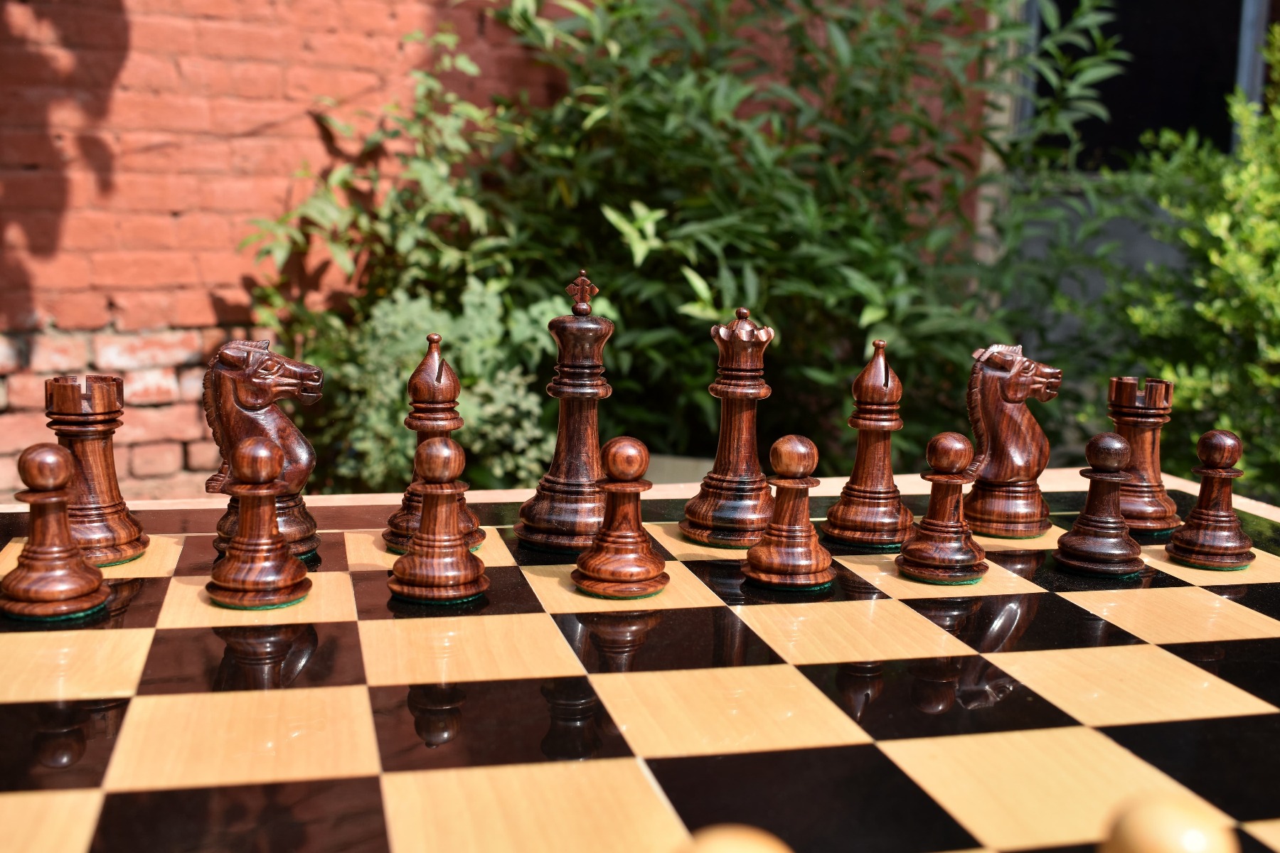madrid_series_rosewood_chess_pieces_7__1