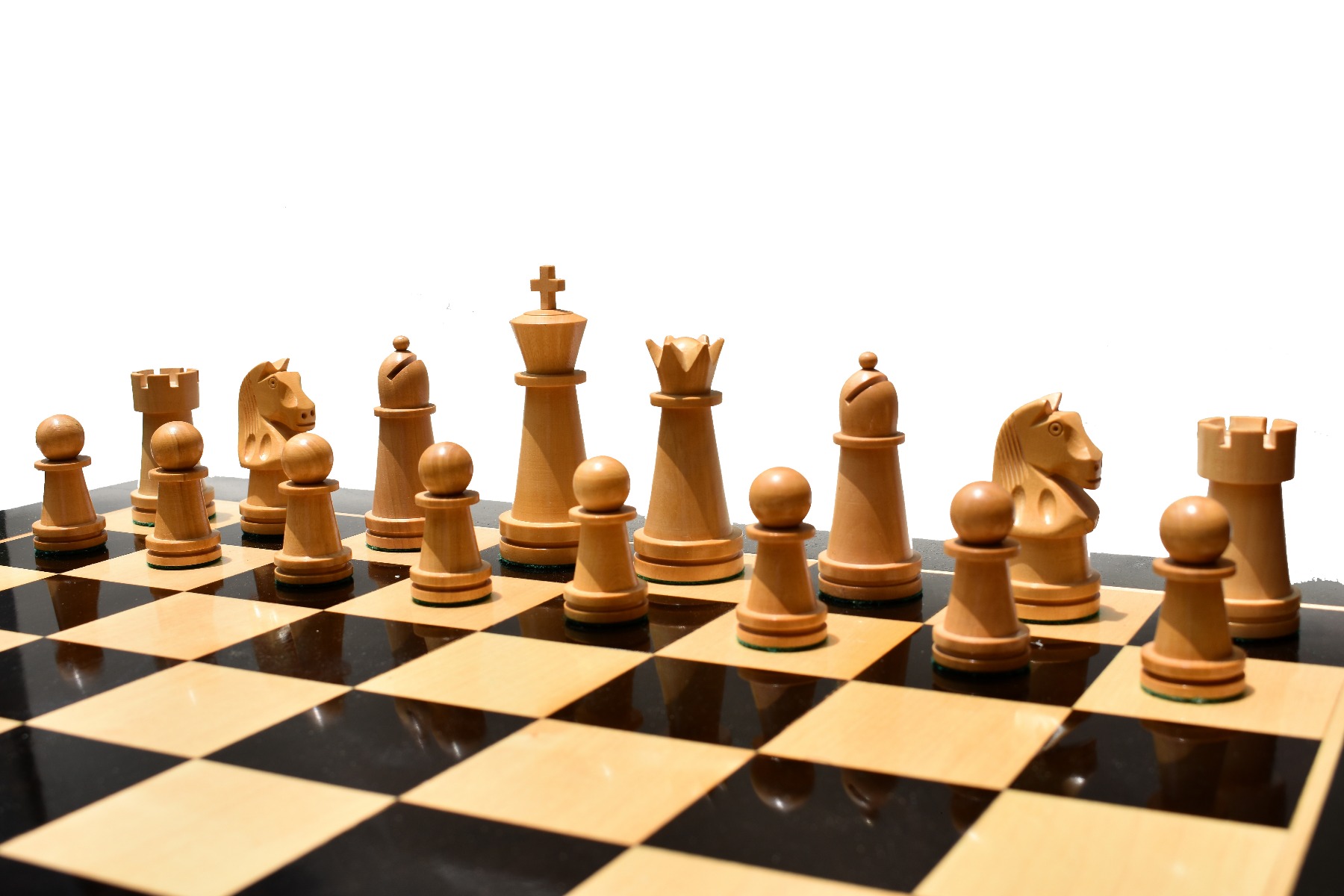 magnus_carlsen_chess_pieces_ebonized_8__1