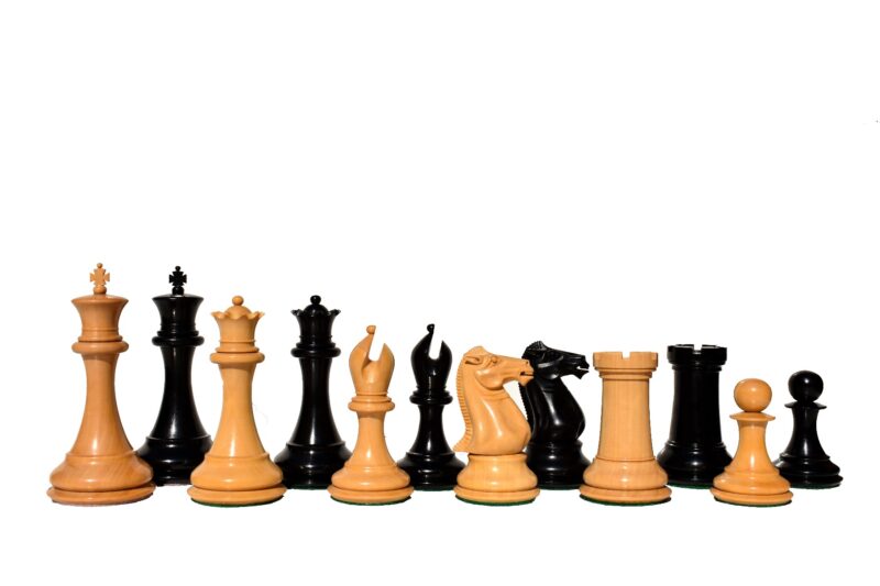 The Executive Collectors Series Chess Pieces Boxwood & Ebony -0