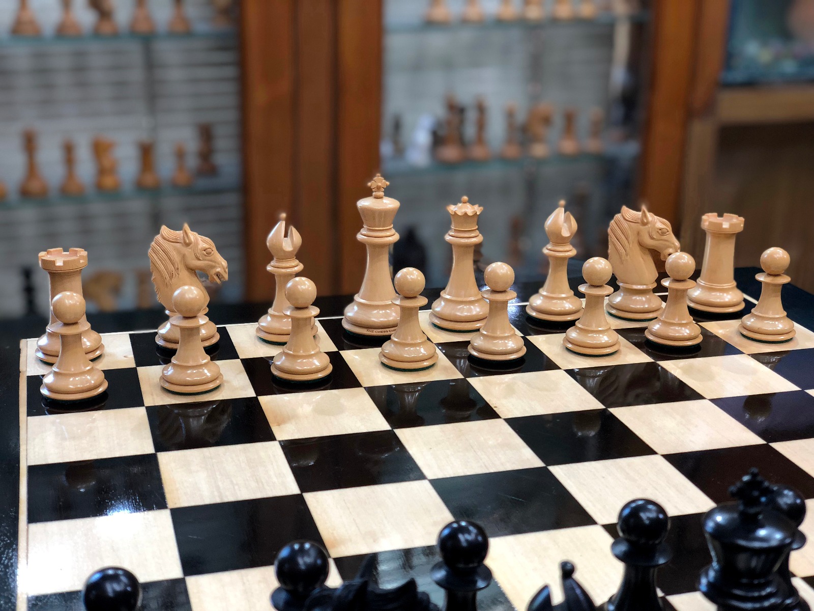 Ambassador Series Chess Pieces <br> Boxwood & Ebony <br> 3.75" King-3047 Ambassador Series Chess Pieces Boxwood & Ebony 3.75" King-3047
