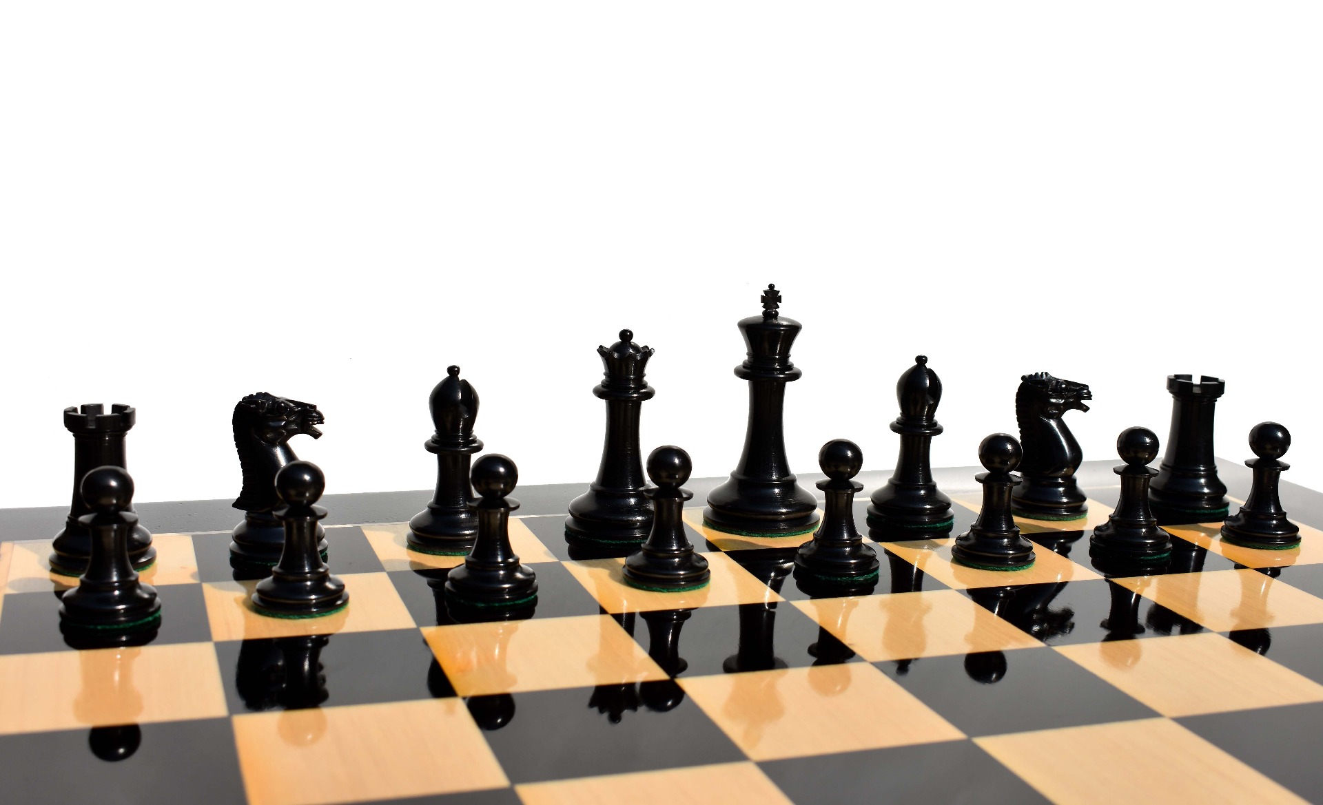 Circa 1855 Anderssen Drop Jaw Series Chess Pieces <br> Antiqued Boxwood & Ebony <br> 3.5" King-2173 Circa 1855 Anderssen Drop Jaw Series Chess Pieces Antiqued Boxwood & Ebony 3.5" King-2173