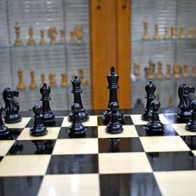 Fischer Spassky Series Chess PiecesBoxwood & Ebony 3.5" King.-1877