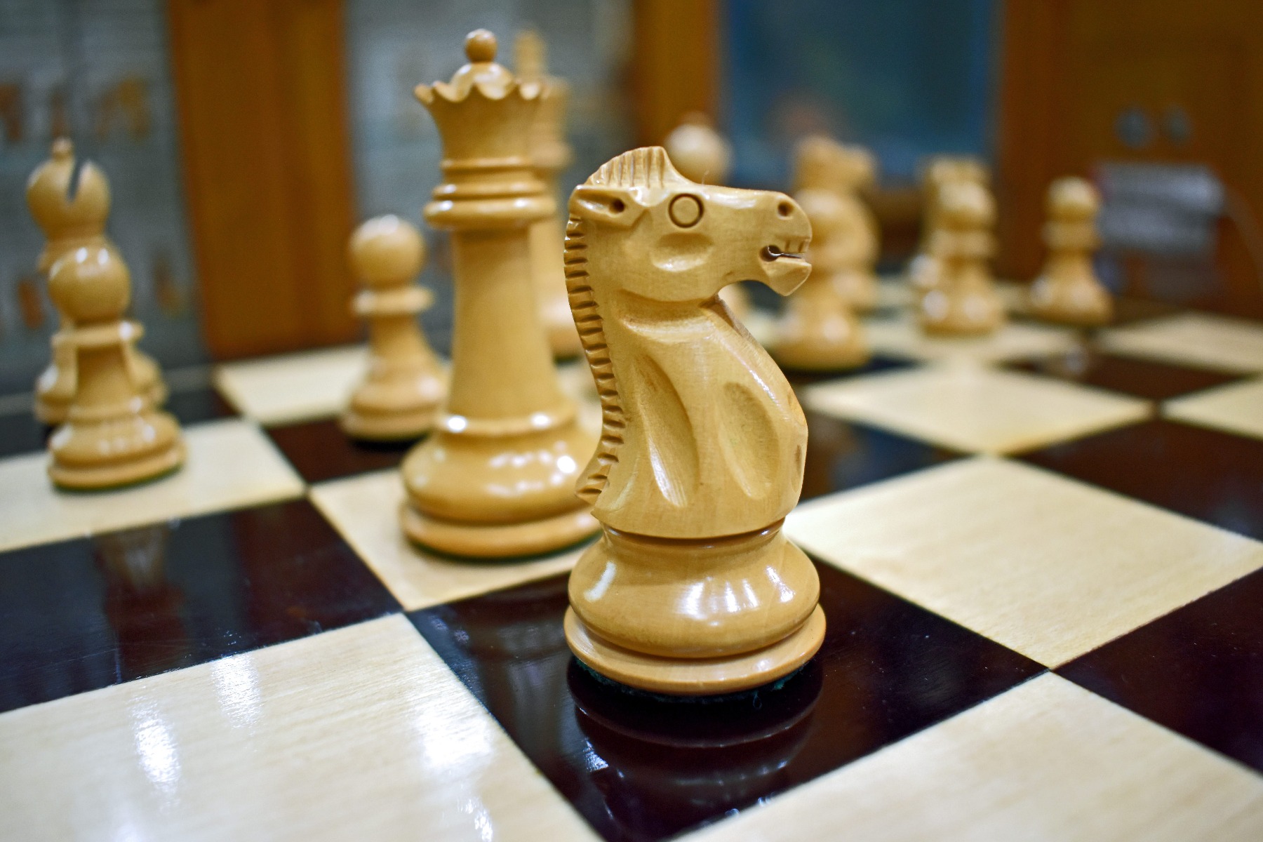 Fischer Spassky Series Chess PiecesBoxwood & Ebony 3.5" King.-1879