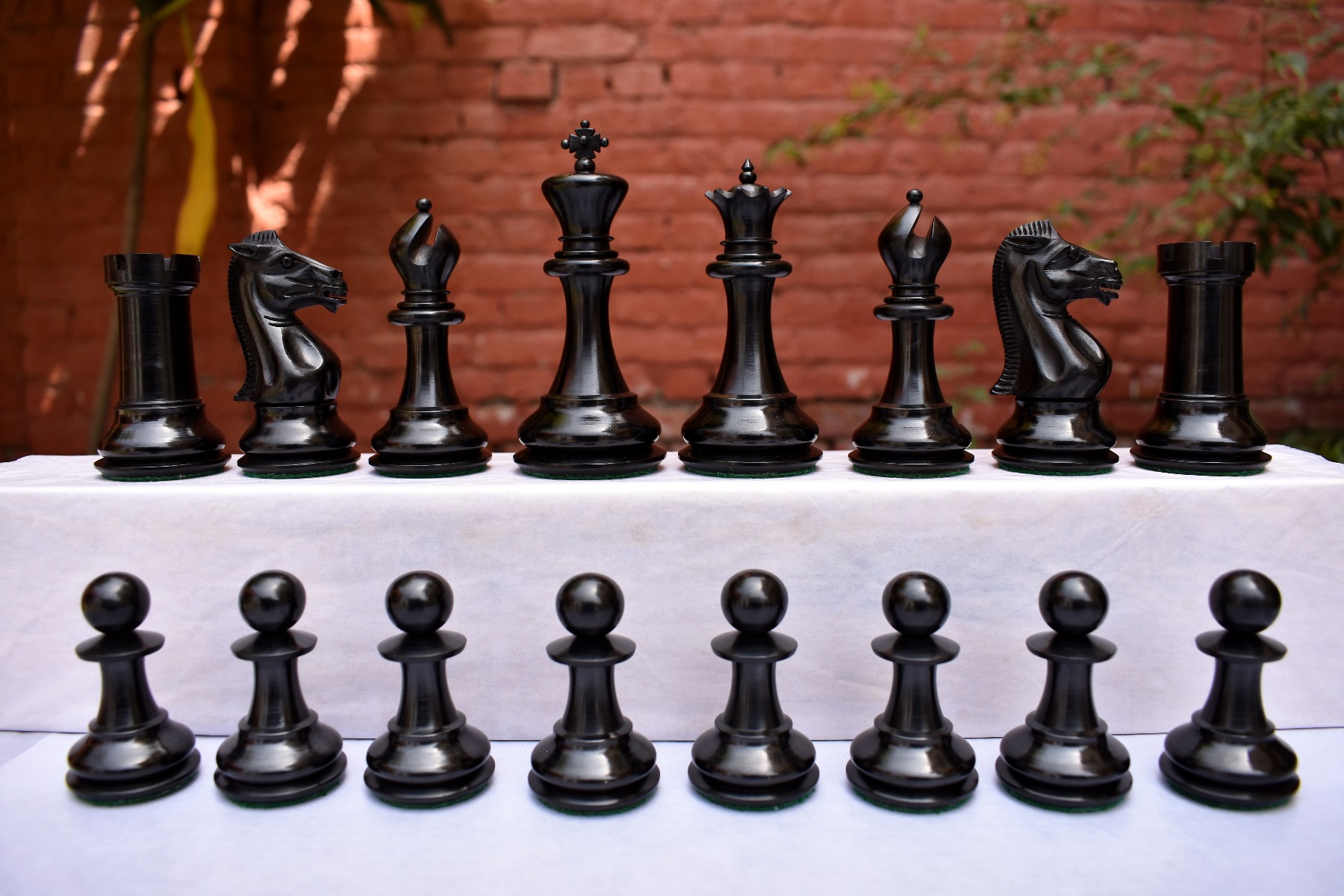 Legend Series Chess Pieces <br> Boxwood & Ebony <br> 4.25" King-2737 Legend Series Chess Pieces Boxwood & Ebony 4.25" King-2737