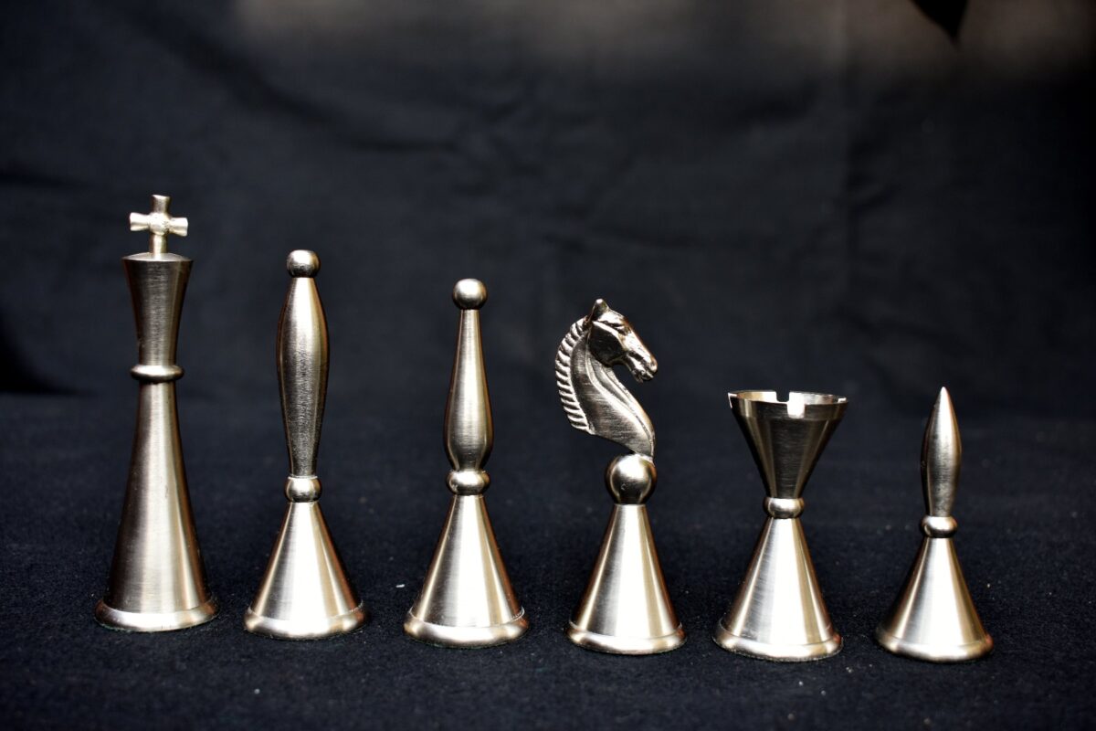 The Stamford Series Solid Brass Chess Pieces Antique & silver Coated 4.25" King-3144