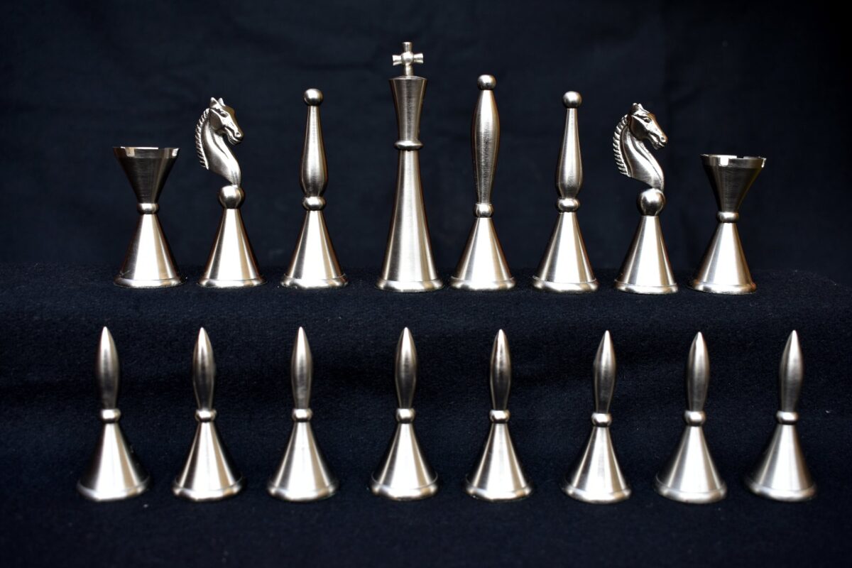 The Stamford Series Solid Brass Chess Pieces Antique & silver Coated 4.25" King-3143