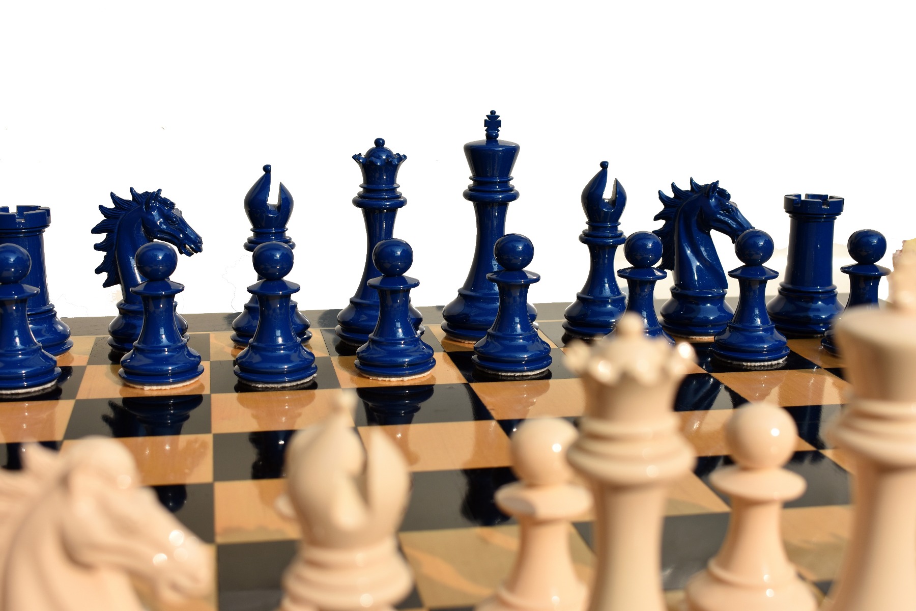 The Emperor Series Chess Pieces <br> Pearl White & Royal Blue  Lacquered<br> 4.4" King-2590 The Emperor Series Chess Pieces Pearl White & Royal Blue Lacquered 4.4" King-2590