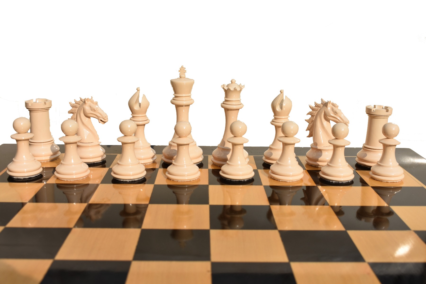 The Emperor Series Chess Pieces <br> Pearl White & Royal Blue  Lacquered<br> 4.4" King-2585 The Emperor Series Chess Pieces Pearl White & Royal Blue Lacquered 4.4" King-2585