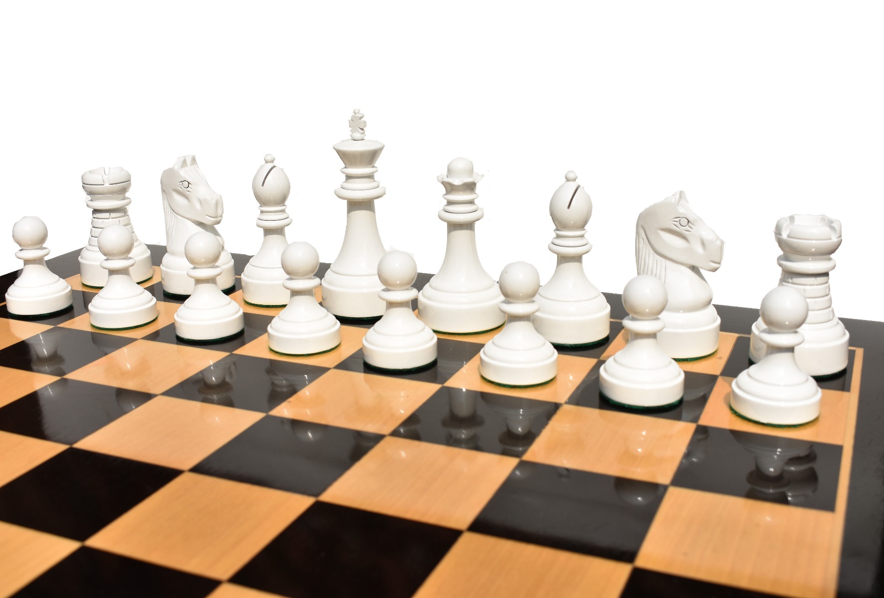 Mechanics Institute Chess Pieces <br> Ivory white & Black Lacquered <br> 4.25" King-2069 Mechanics Institute Chess Pieces Ivory white & Black Lacquered 4.25" King-2069