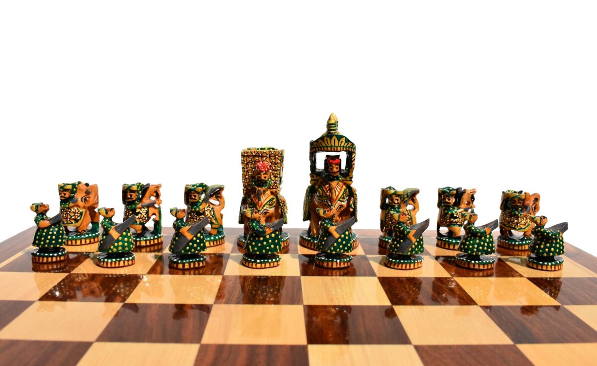 Ambawari Artistic Chess Pieces Green/ Gold & Red Stained 3" King-3153