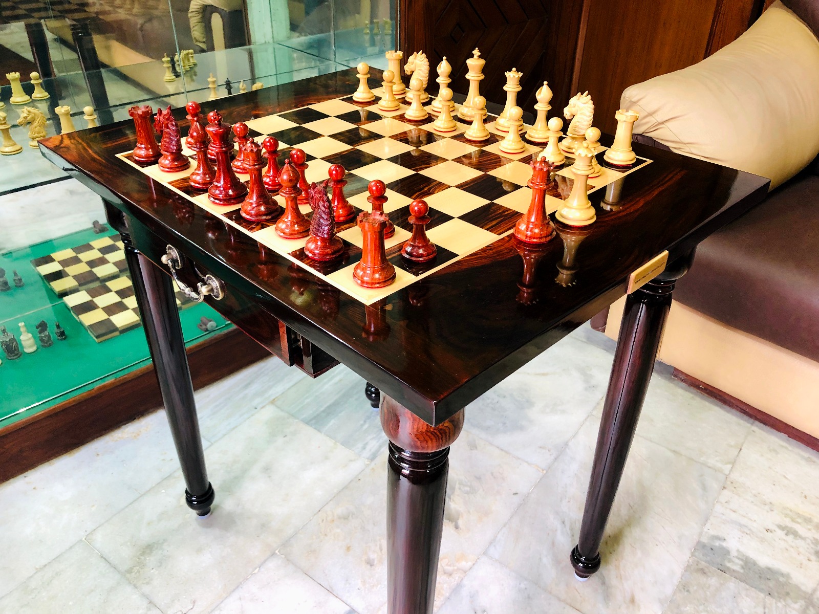 The Victoria Series Luxury Chess Table & Master Series Chess Pieces American Maple & Golden Grain Rosewood 2.5" Square-3831