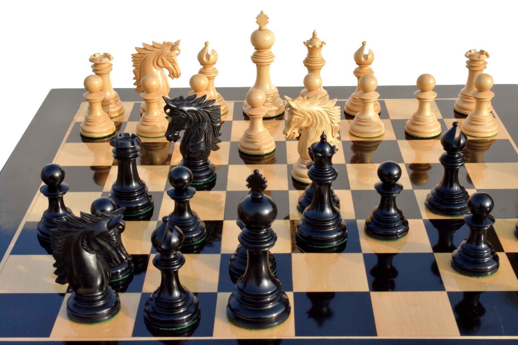 Victoria Castle Series Chess Set Boxwood & Ebony 4.4" King with 2.25" Square tournament series Chess Board-3869