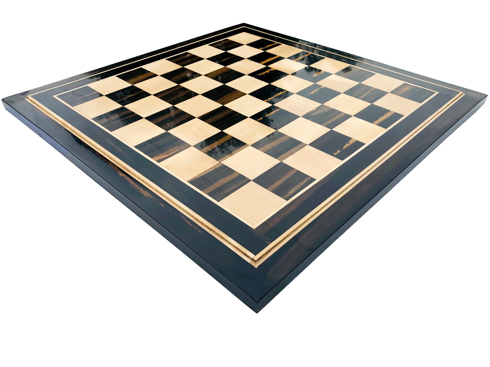 luxury_and_most_beautiful_world_best_wood_chess_board_exclusive_chess_set_2__3