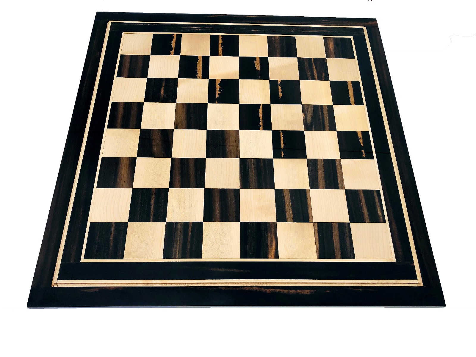 luxury_and_most_beautiful_world_best_wood_chess_board_exclusive_chess_set_3__3