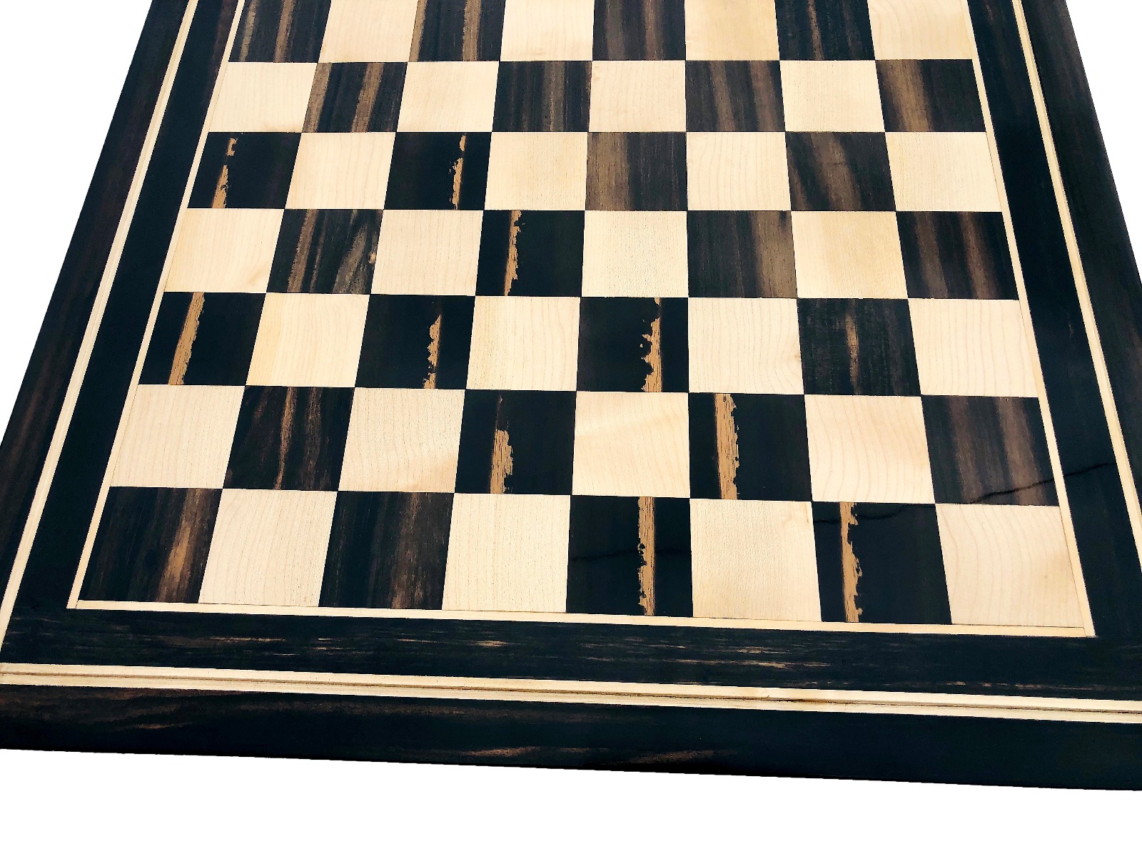 luxury_and_most_beautiful_world_best_wood_chess_board_exclusive_chess_set_5__3