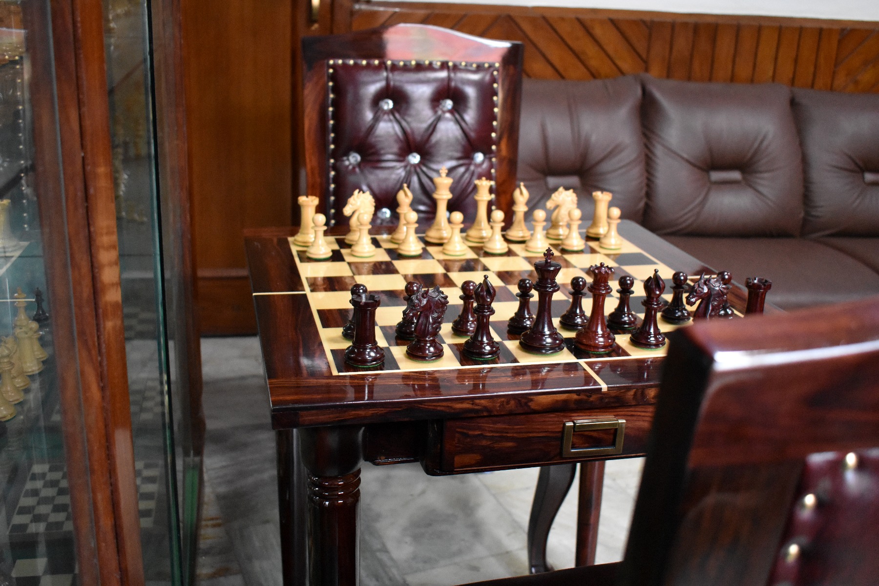 Royale classic Collection Special Edition Chess Table, Chess chairs & Chess Pieces American maple & Golden Grains Rosewood 2.5" Square-3767