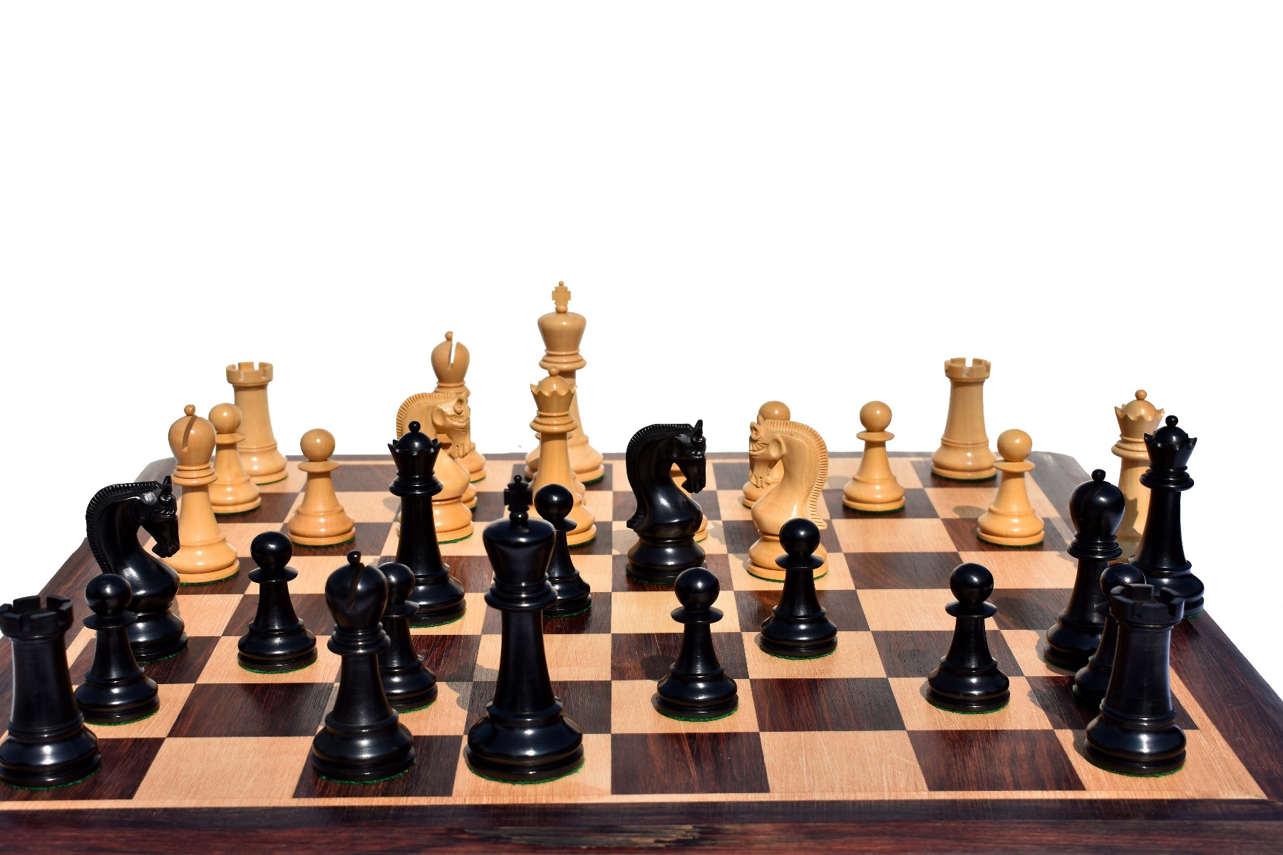 The Leningrad Series Chess Set Boxwood & Ebonized 4" king with 2" Square Chess Board-4605