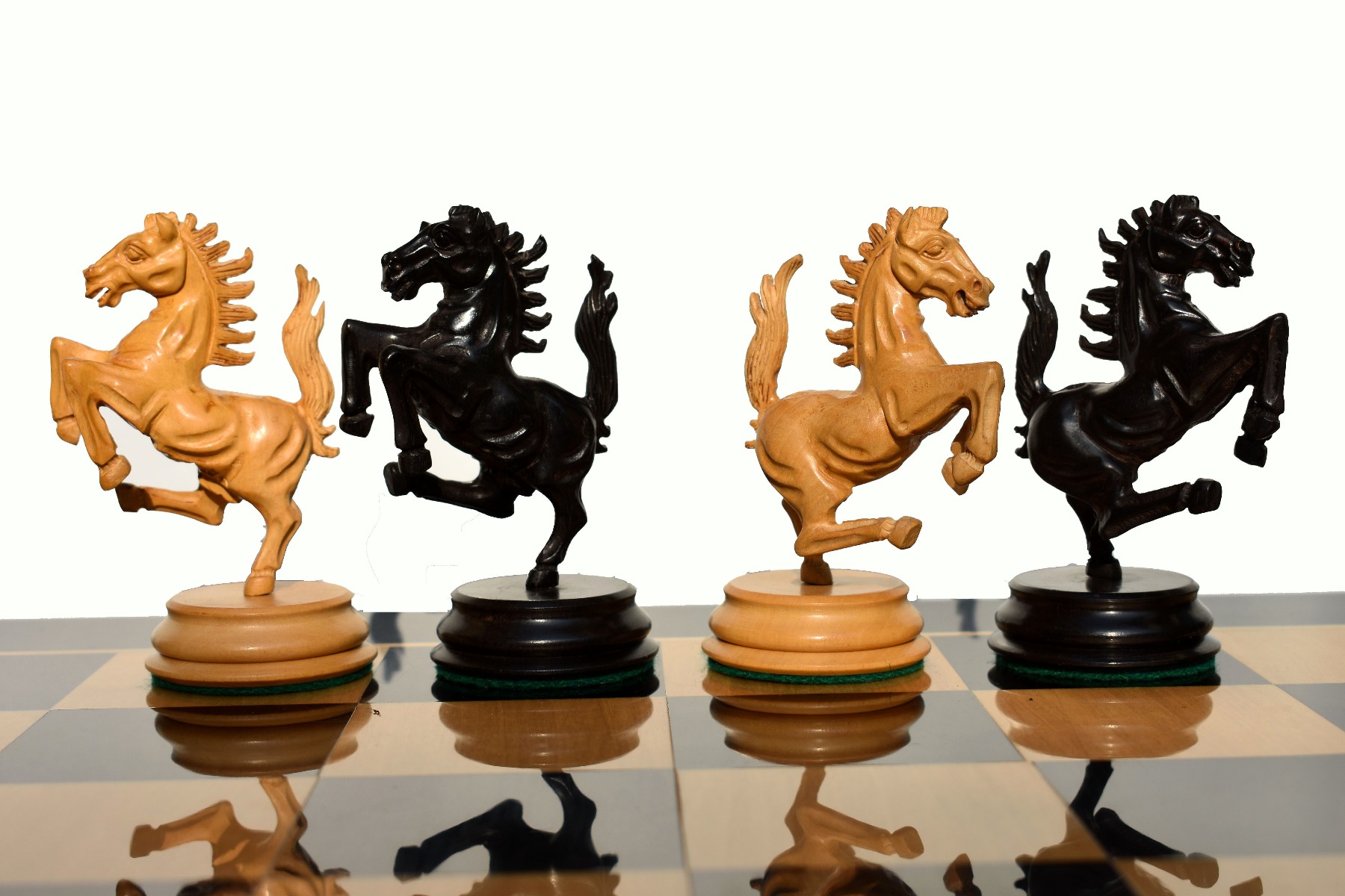 Ferrari Series Chess Pieces <br> Boxwood & Ebony <br> 4.4" King-0 Ferrari Series Chess Pieces Boxwood & Ebony 4.4" King-0