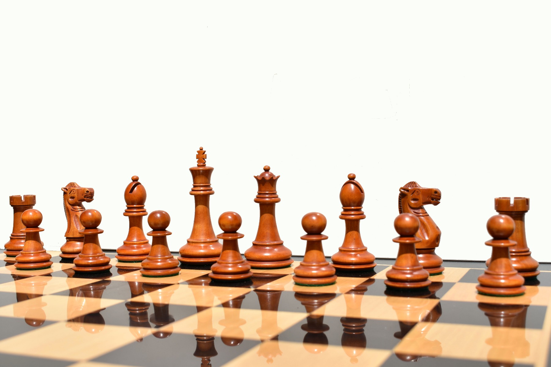 The Jaques Staunton Series Chess Pieces Antiqued Boxwood & Ebonized 3.75" King-5074