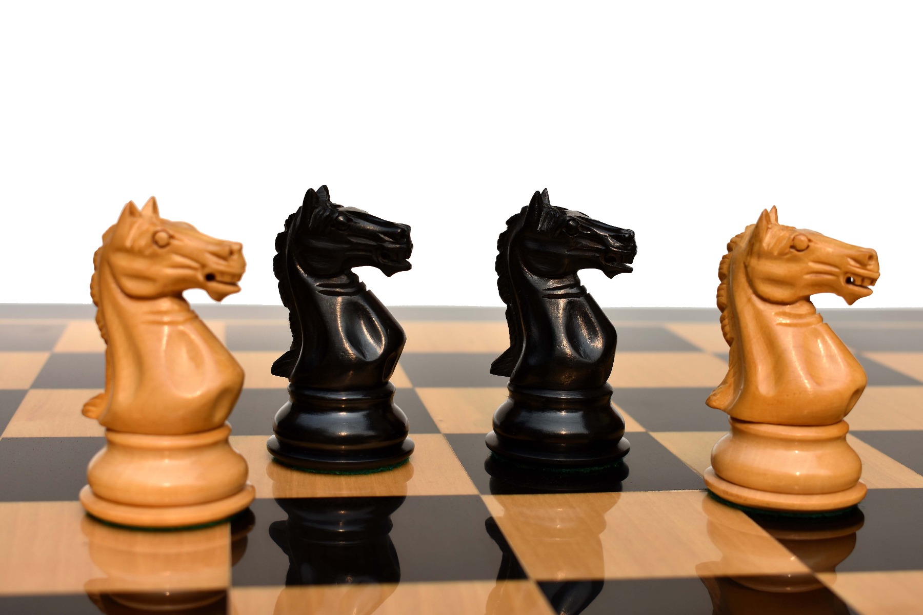 Centurion Series Chess Pieces <br> Boxwood & Ebony <br> 4" King-0 Centurion Series Chess Pieces Boxwood & Ebony 4" King-0