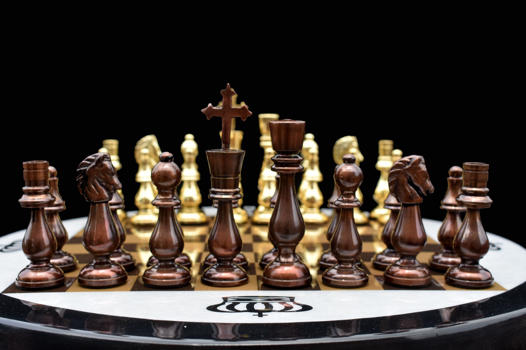 Brass Luxury Chess Table 22" x 18" Detachable <br> With Solid Brass 4.75" Chess Pieces-5336 Brass Luxury Chess Table 22" x 18" Detachable With Solid Brass 4.75" Chess Pieces-5336