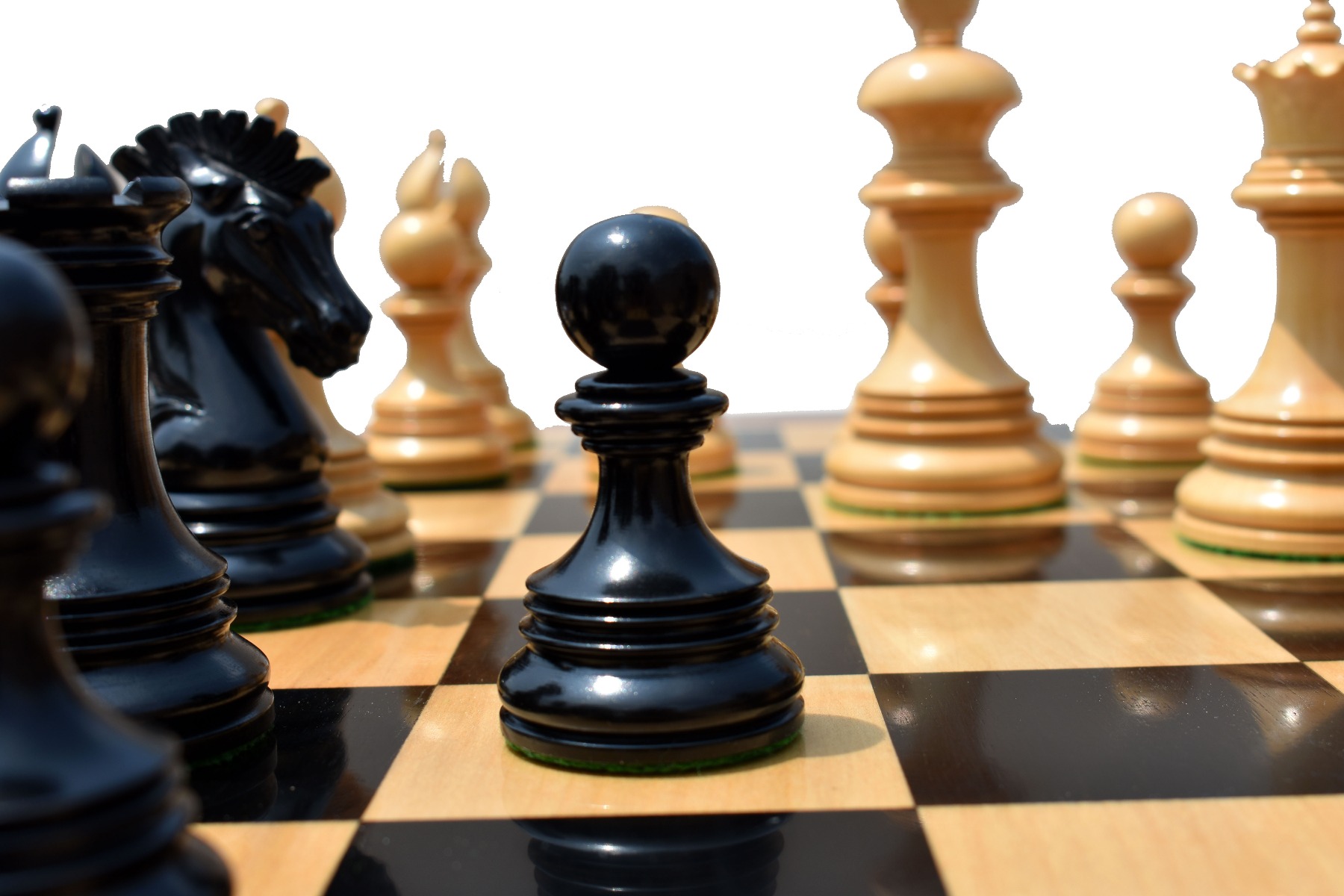 Wellington Series Chess Pieces Boxwood & Ebony 4.4" King-5627