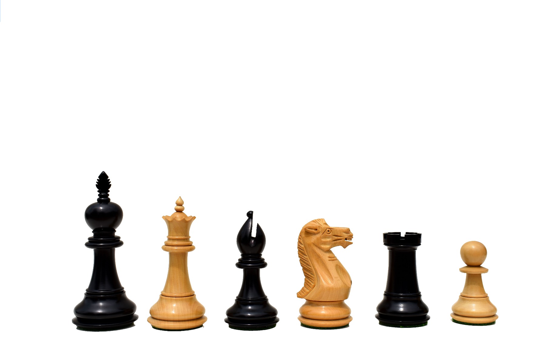 The Royal Knight Chess Set <br> Boxwood & Ebonized <br> 4" King with 2" Square chess board & storage Box-5693 The Royal Knight Chess Set Boxwood & Ebonized 4" King with 2" Square chess board & storage Box-5693