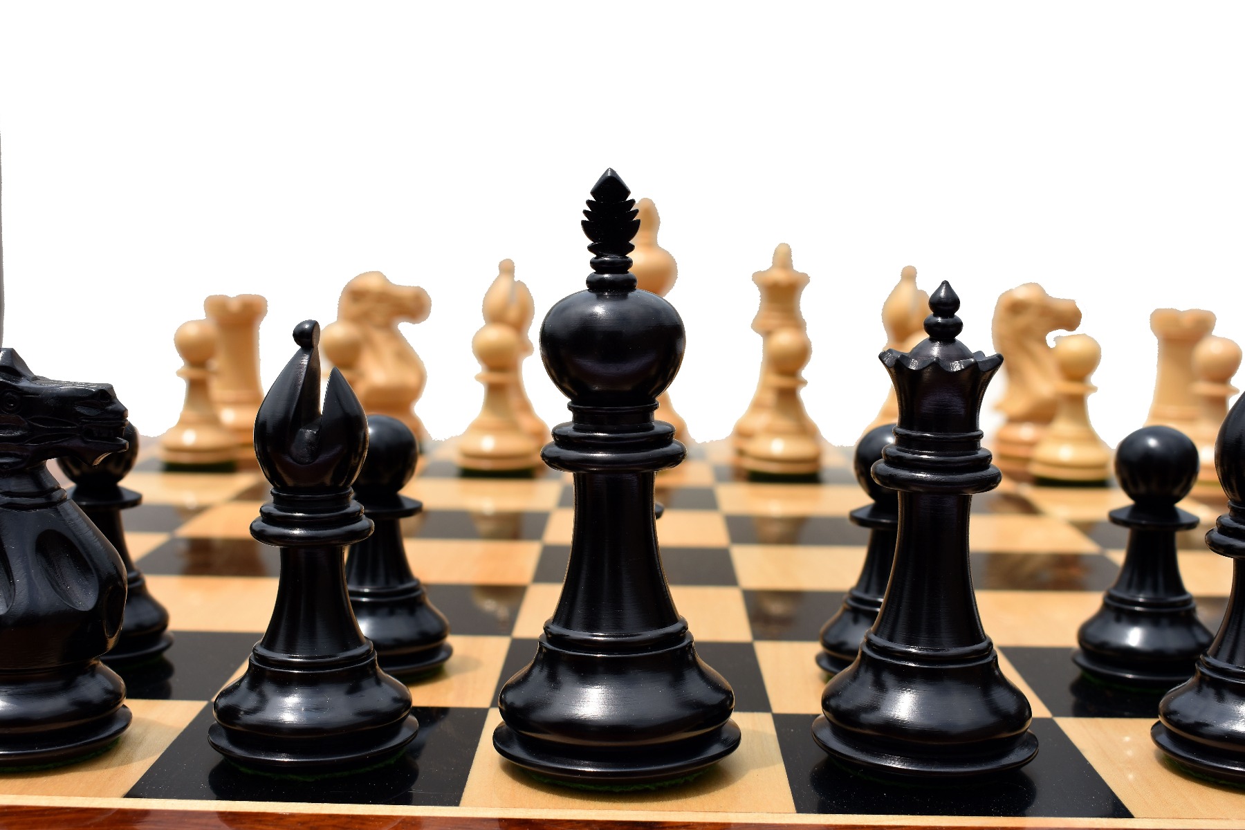 The Royal Knight Chess Set <br> Boxwood & Ebonized <br> 4" King with 2" Square chess board & storage Box-5700 The Royal Knight Chess Set Boxwood & Ebonized 4" King with 2" Square chess board & storage Box-5700