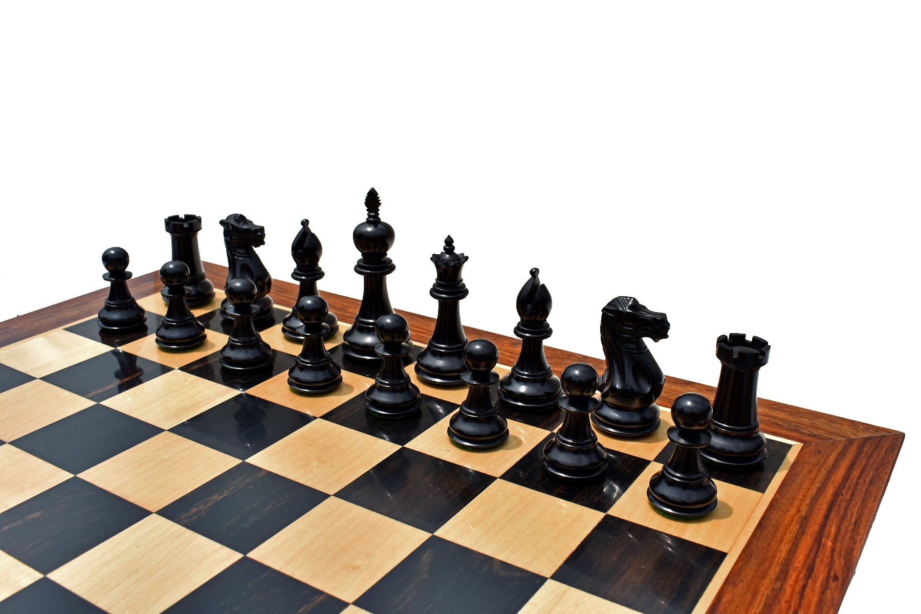 The Royal Knight Chess Set <br> Boxwood & Ebonized <br> 4" King with 2" Square chess board & storage Box-5697 The Royal Knight Chess Set Boxwood & Ebonized 4" King with 2" Square chess board & storage Box-5697