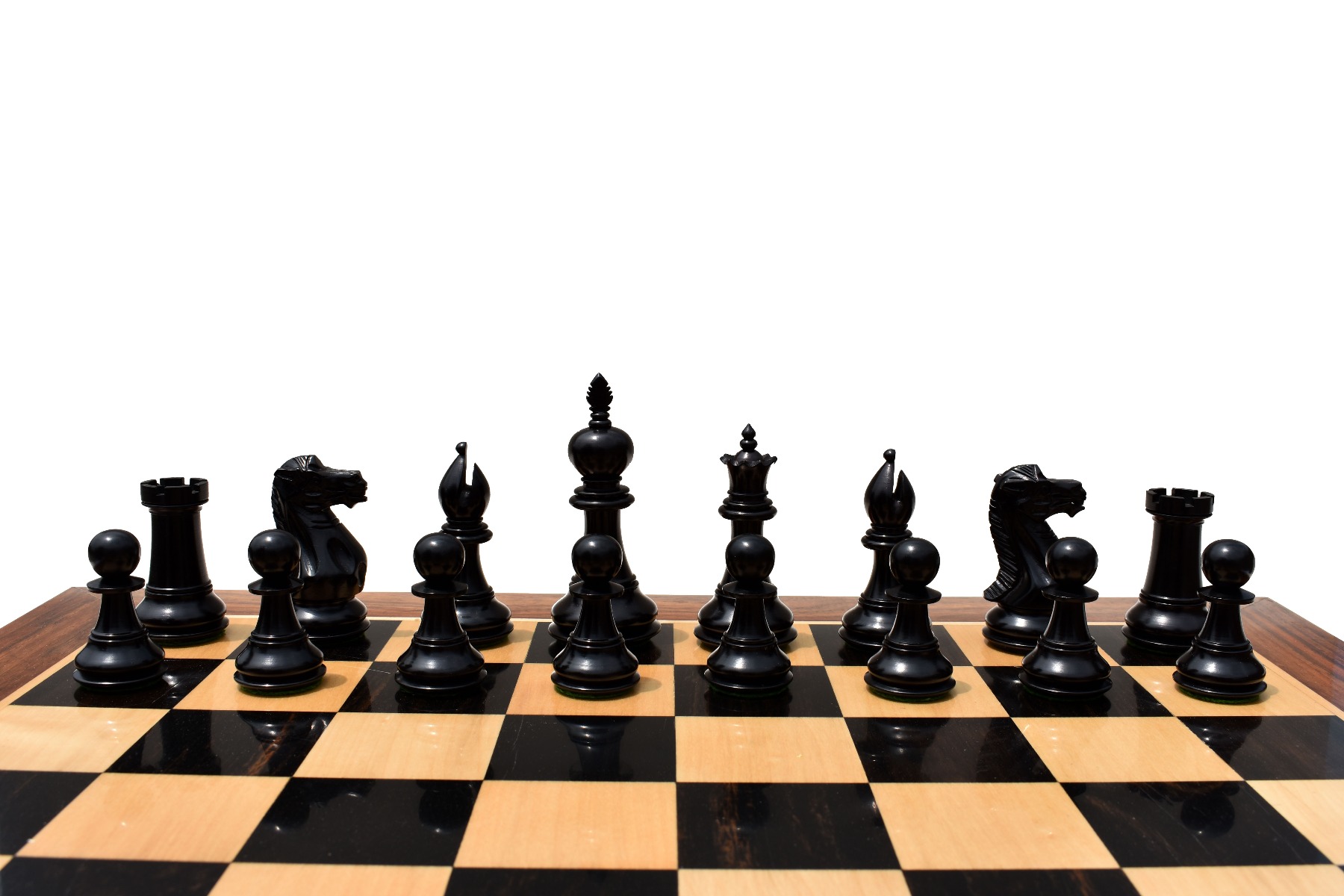 The Royal Knight Chess Set <br> Boxwood & Ebonized <br> 4" King with 2" Square chess board & storage Box-5696 The Royal Knight Chess Set Boxwood & Ebonized 4" King with 2" Square chess board & storage Box-5696