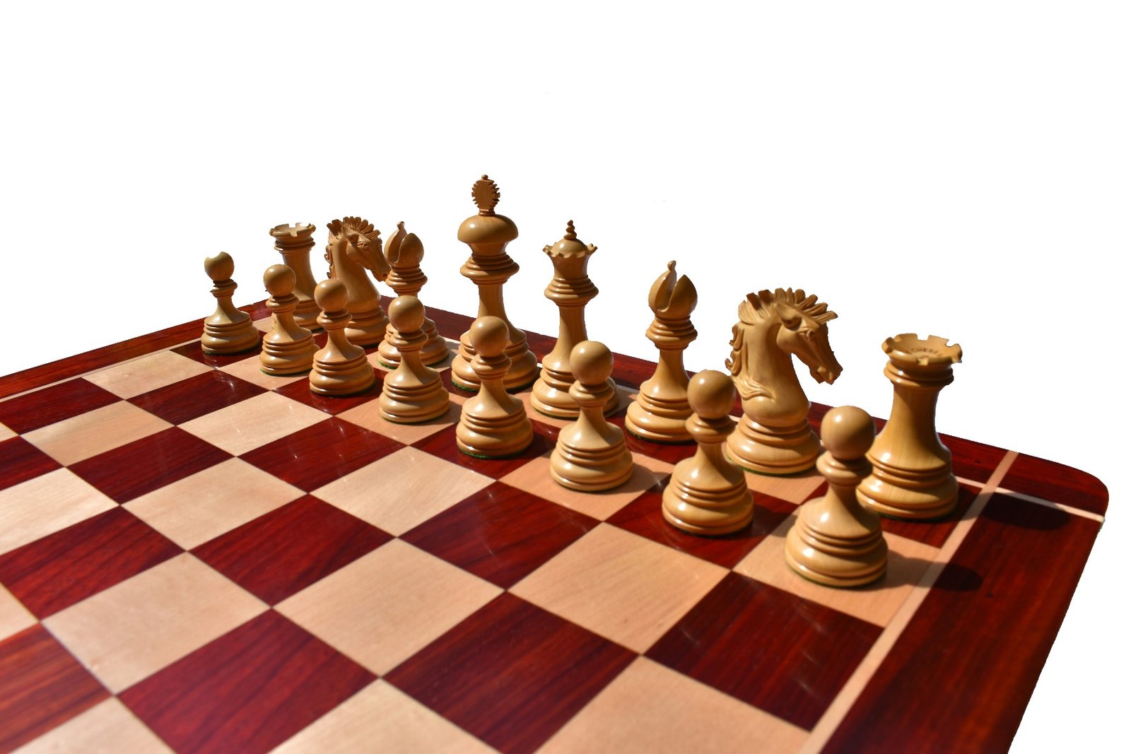 Wellington Series Chess set Boxwood & Padauk 4.4" King with 2.25" Square Chess Board-6381