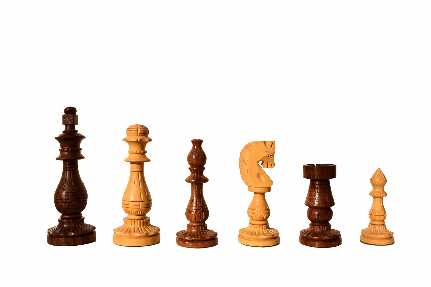 Gumat Series complete Chess set <br> Boxwood & Sheesham <br> 3.5" King with 16" Folding chess board-6640 Gumat Series complete Chess set Boxwood & Sheesham 3.5" King with 16" Folding chess board-6640