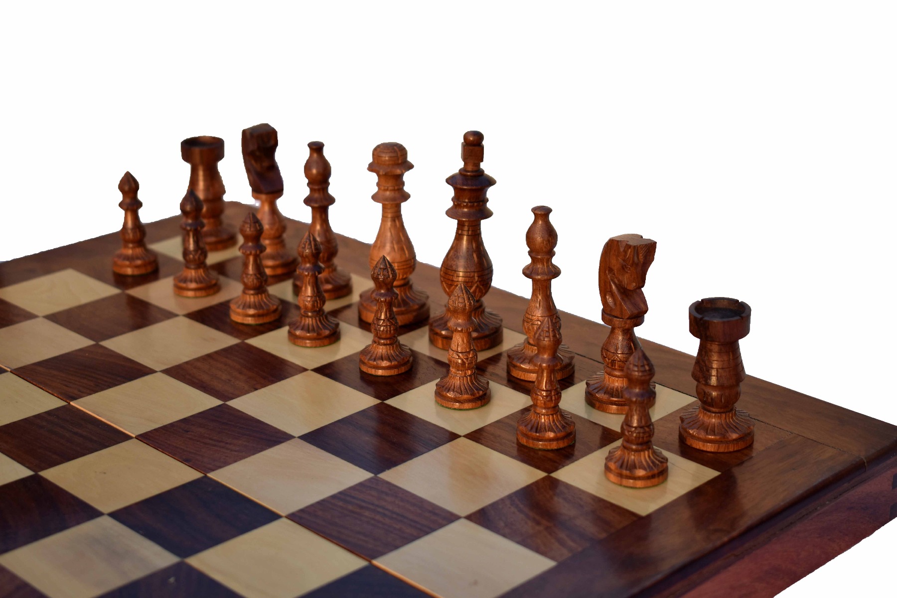 Gumat Series complete Chess set <br> Boxwood & Sheesham <br> 3.5" King with 16" Folding chess board-6639 Gumat Series complete Chess set Boxwood & Sheesham 3.5" King with 16" Folding chess board-6639
