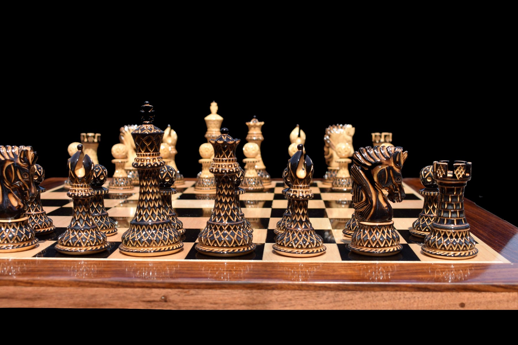 Limited Edition Designer Parker Series Chess Pieces <br> Boxwood Burnt High Glossy <br> 4" King-7396 Limited Edition Designer Parker Series Chess Pieces Boxwood Burnt High Glossy 4" King-7396