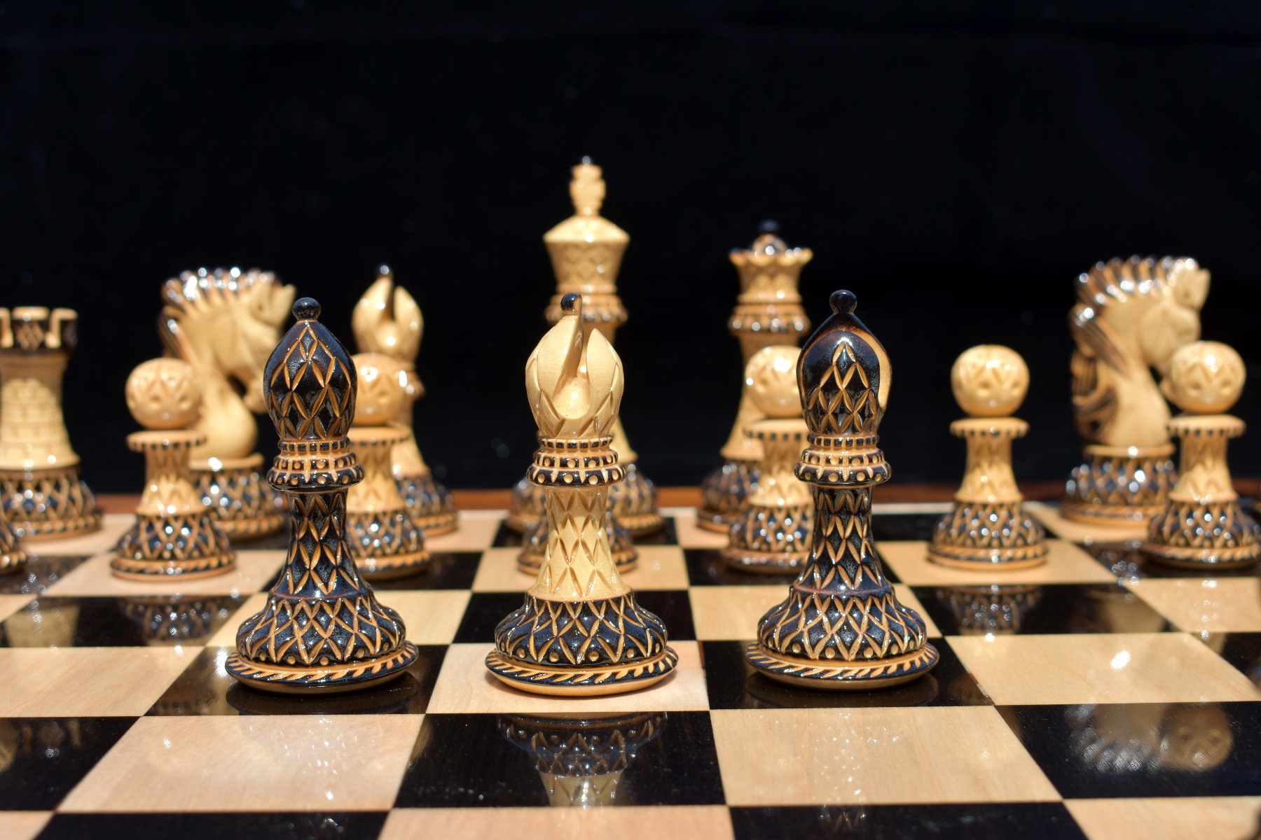 Limited Edition Designer Parker Series Chess Pieces <br> Boxwood Burnt High Glossy <br> 4" King-7404 Limited Edition Designer Parker Series Chess Pieces Boxwood Burnt High Glossy 4" King-7404