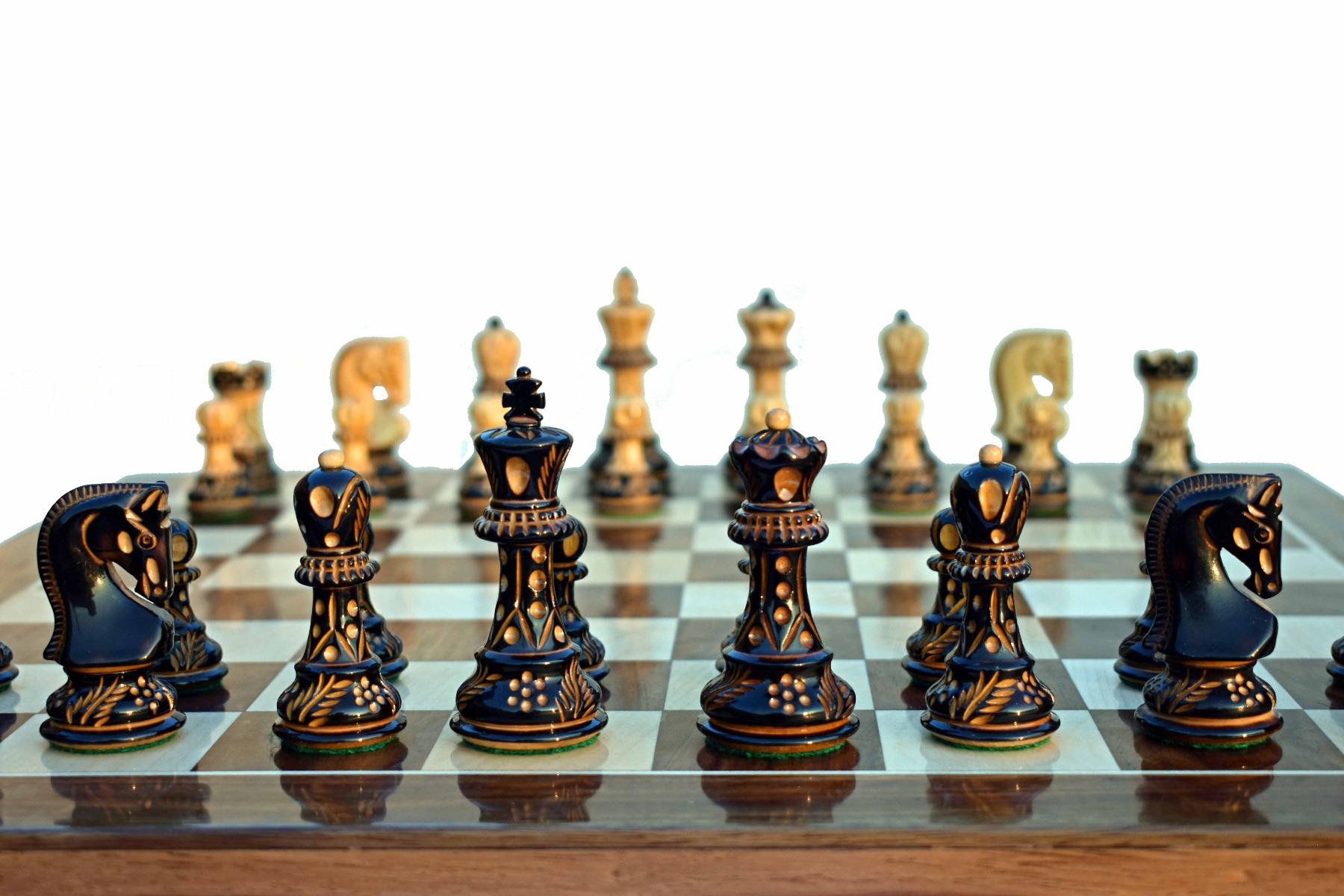 Yugoslavia Boxwood Burnt High glossy chess pieces 3" King -6773