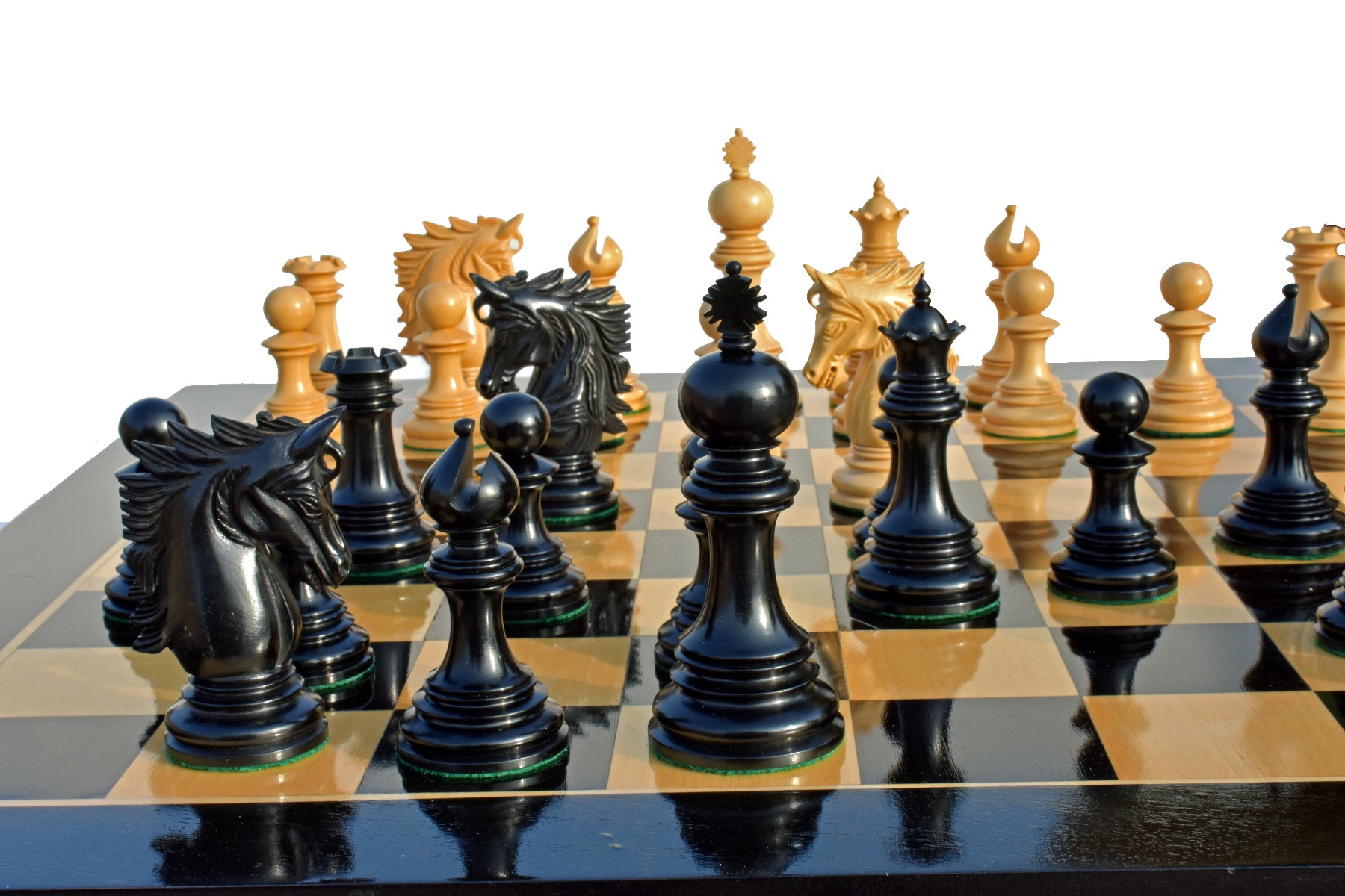 Victoria Castle Series Chess Pieces Boxwood & Ebony 4.4" King-7073