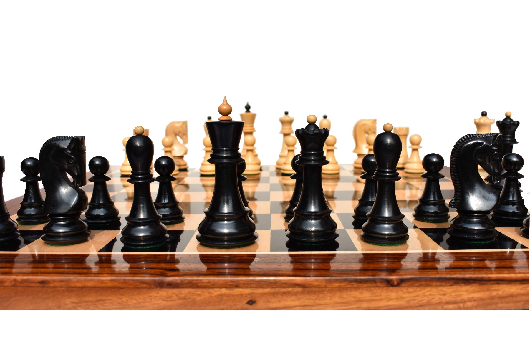 Zagreb 59 Series Chess Pieces <br> Boxwood & Ebony <br> 3.9" King -7298 Zagreb 59 Series Chess Pieces Boxwood & Ebony 3.9" King -7298