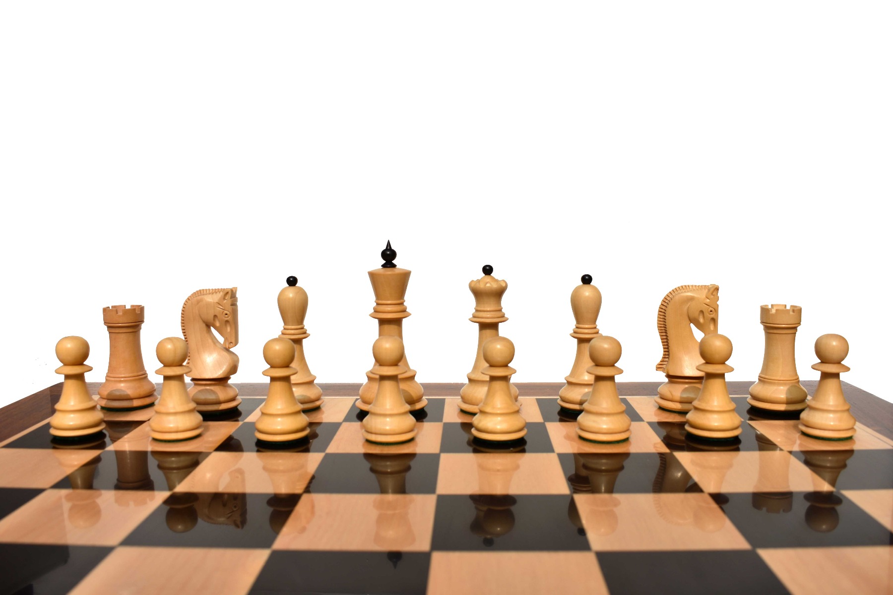 Zagreb 59 Series Chess Pieces <br> Boxwood & Ebony <br> 3.9" King -7294 Zagreb 59 Series Chess Pieces Boxwood & Ebony 3.9" King -7294