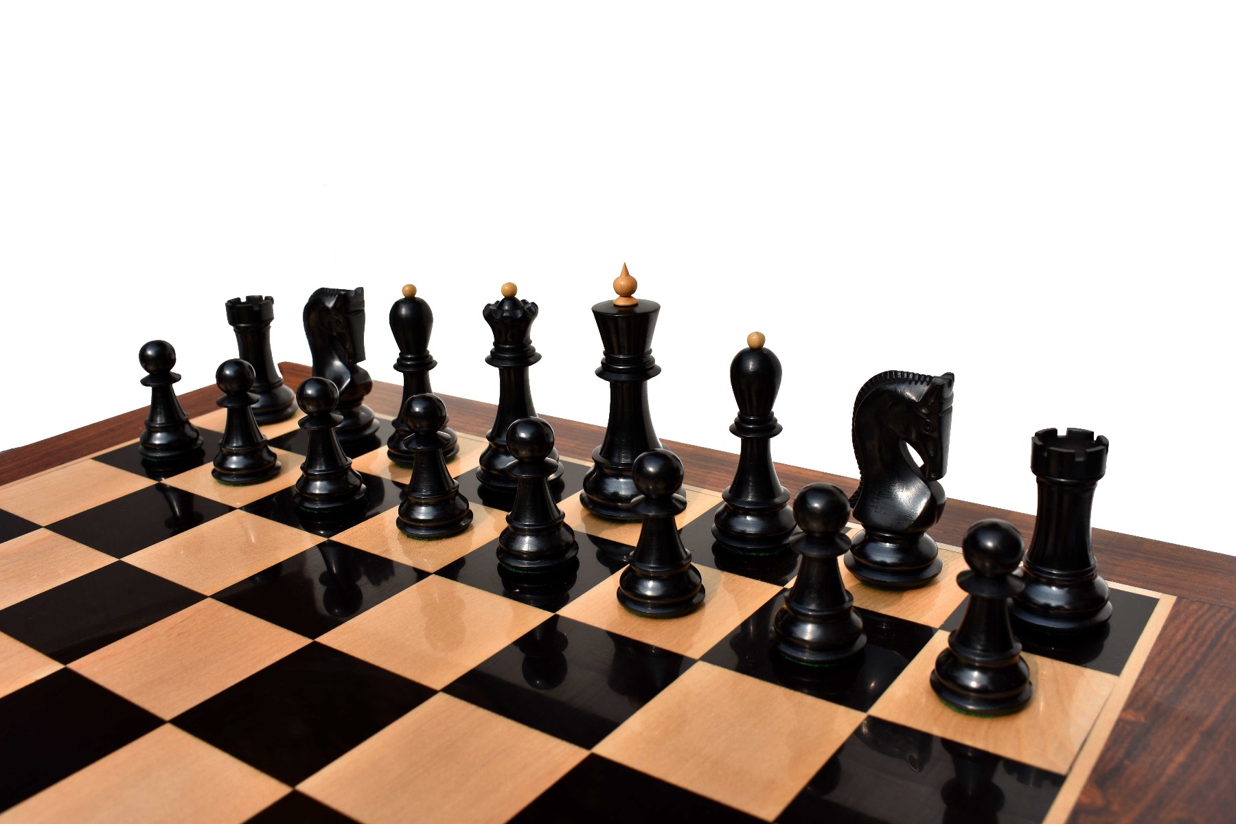 Zagreb 59 Series Chess Set Boxwood & Ebonized 3.9" King with 2" Square Chess Board -7324