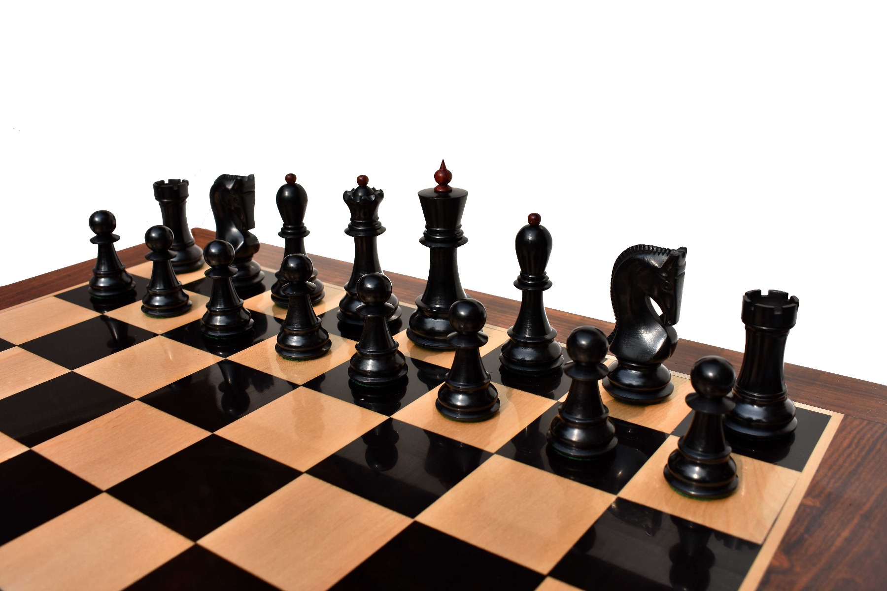 Zagreb 59 Series Chess Pieces <br> Ebony & Padauk <br> 3.9" King -7314 Zagreb 59 Series Chess Pieces Ebony & Padauk 3.9" King -7314